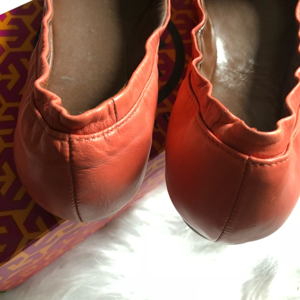 Authentic Tory Burch Shelby Blossom flats - Picture 5 of 8